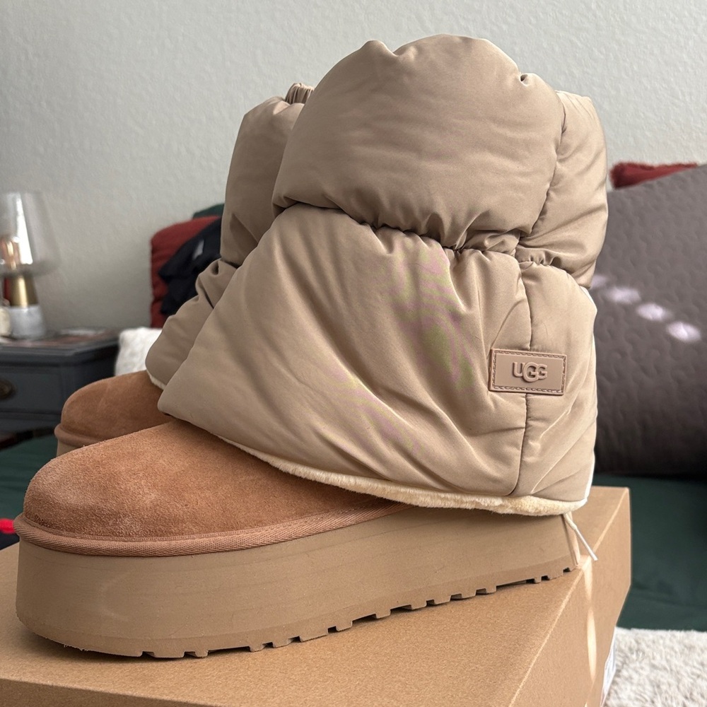 UGG Women's Tan and Brown Winter Boots - Picture 3 of 10